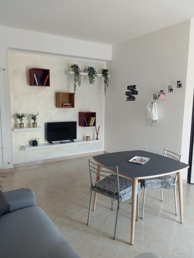 Beb Del Carmelo Apartment Mercato San Severino Luaran gambar